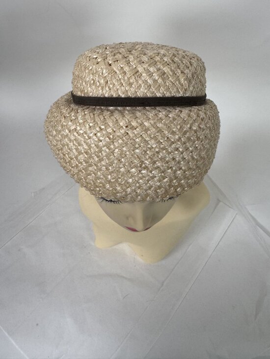 Vintage 1950\'s Beige Straw Womens Hat With Black Accent Woven Design Mid-Century main image 13